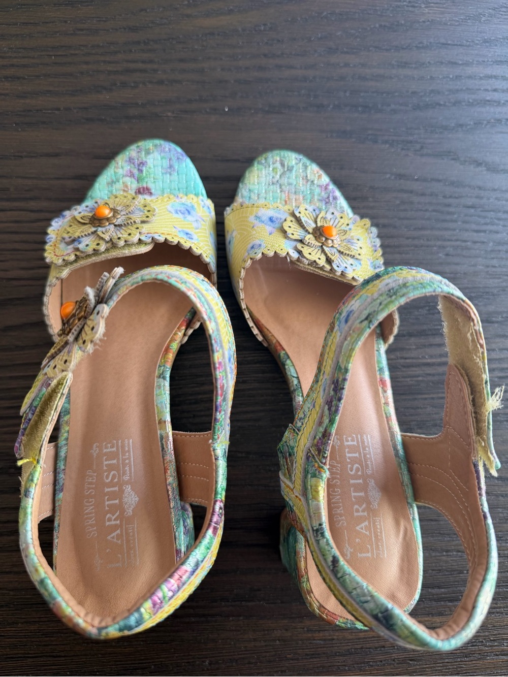 L'ATISTE Yellow and Green Floral Appliqué Slingback Sandals